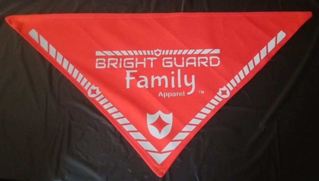 Brite Guard Reflective Pet Bandana -Fits med to large dogs
